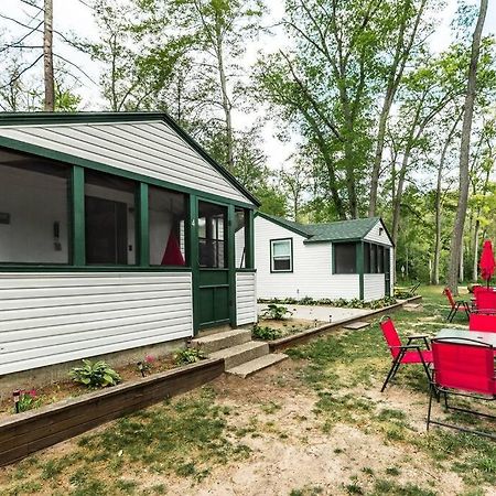 Big Blue Lake Cottages, Llc - Cottage #5 Holton Exterior foto